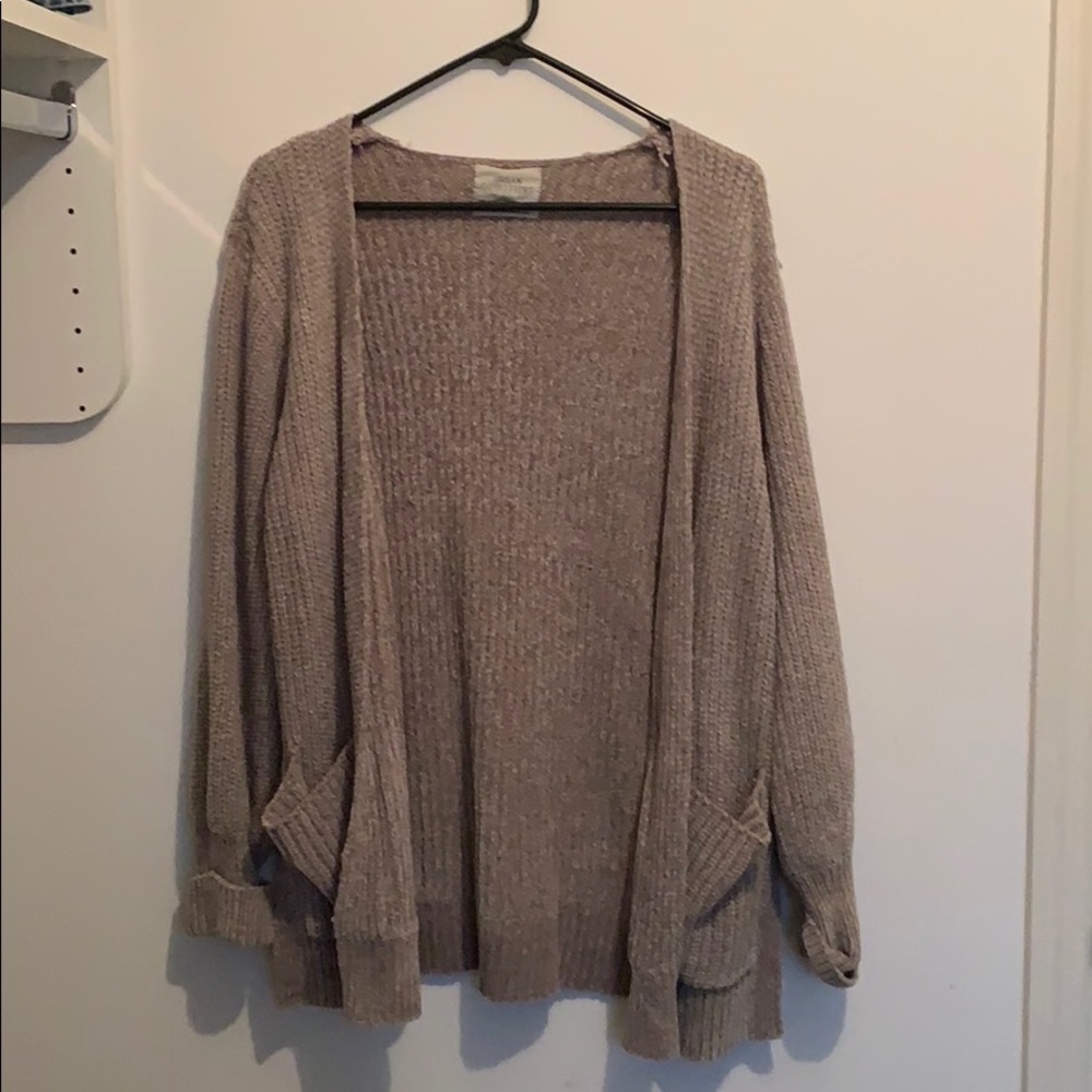 urban outfitters grey cardigan size medium